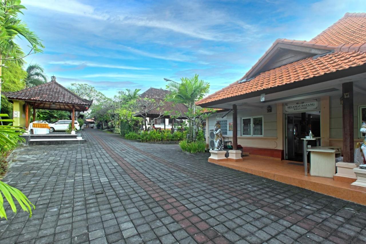 Dewi Sinta Hotel And Restaurant Танах Лот Экстерьер фото