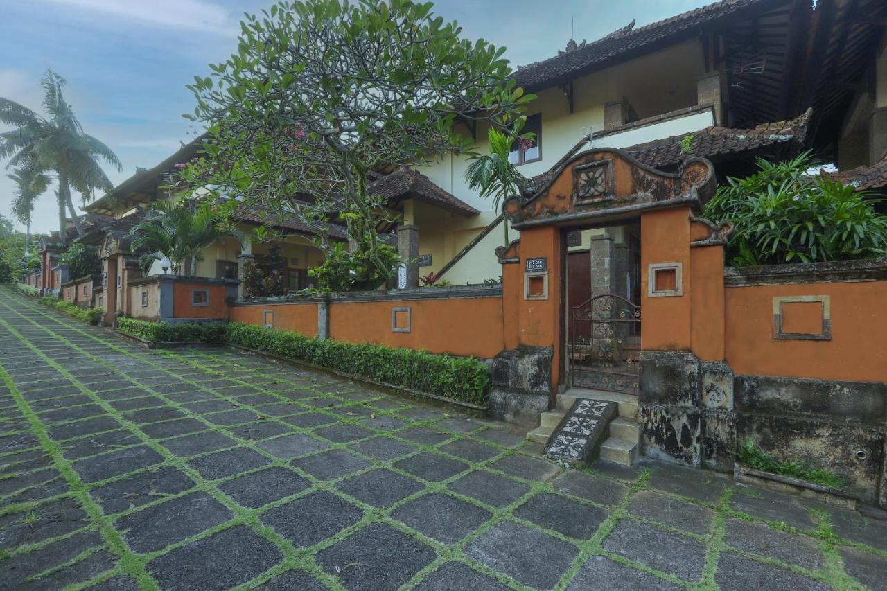 Dewi Sinta Hotel And Restaurant Танах Лот Экстерьер фото