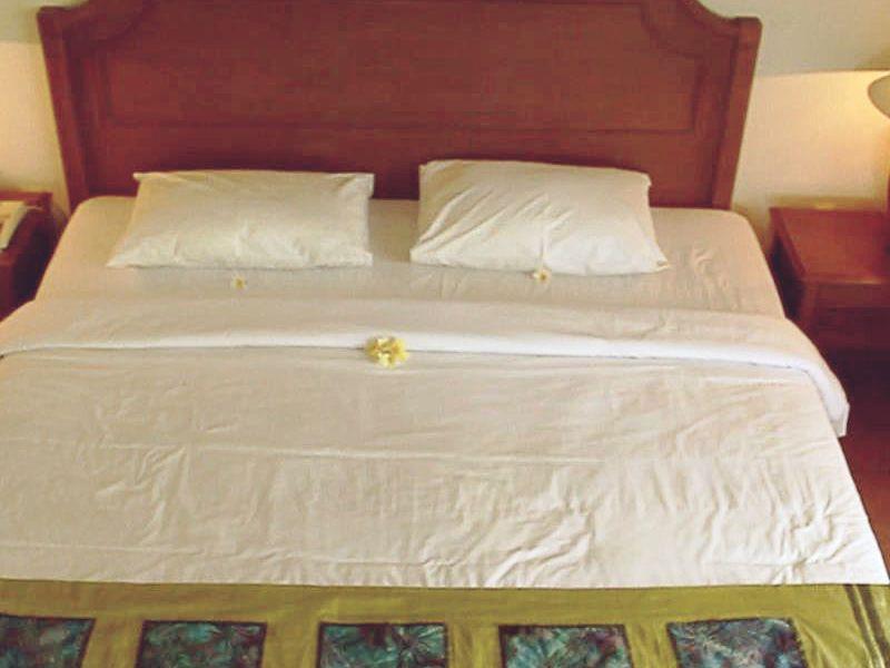 Dewi Sinta Hotel And Restaurant Танах Лот Экстерьер фото