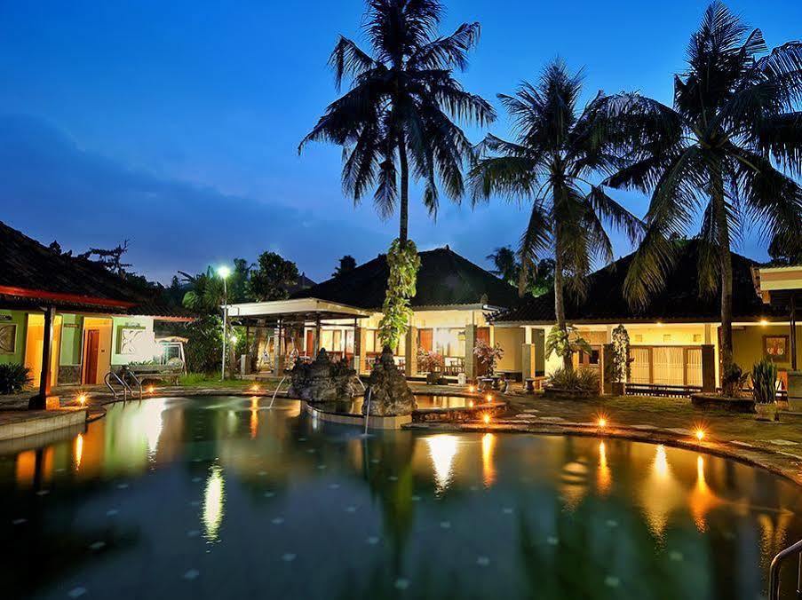 Dewi Sinta Hotel And Restaurant Танах Лот Экстерьер фото
